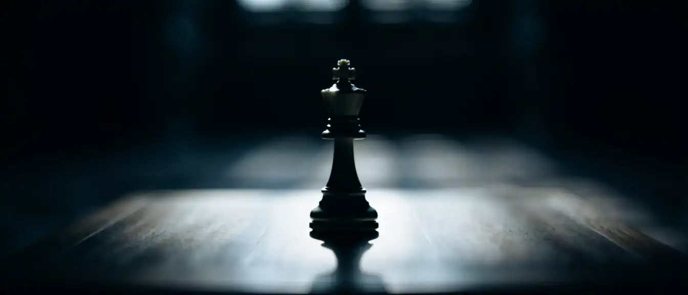 Шахматный кризис: Аркадий Дворкович временно оставляет пост главы FIDE из-за санкций ЕС